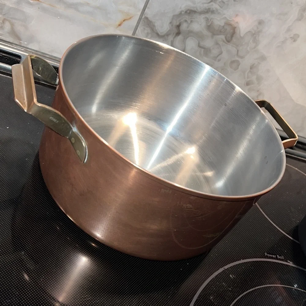 5Q Odi Portugal Round Copper Pot with Lid